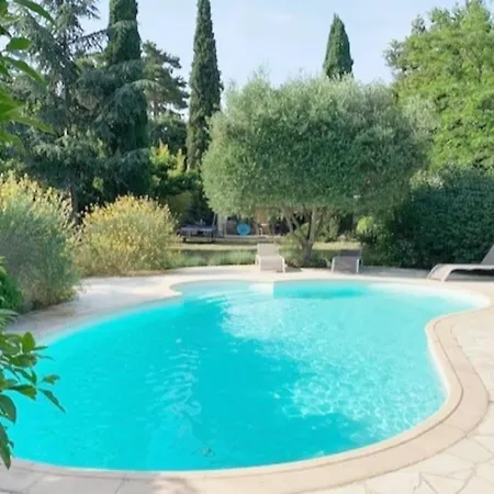 170m2 Sur 1000m2 Avec Piscine, Vue Sur Palais Des Papes Et Luberon Willa *