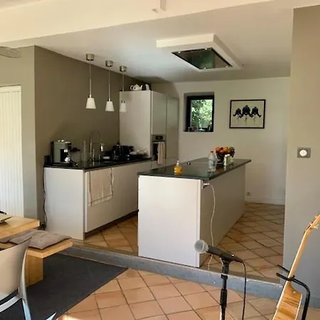 170m2 Sur 1000m2 Avec Piscine, Vue Sur Palais Des Papes Et Luberon Willa *